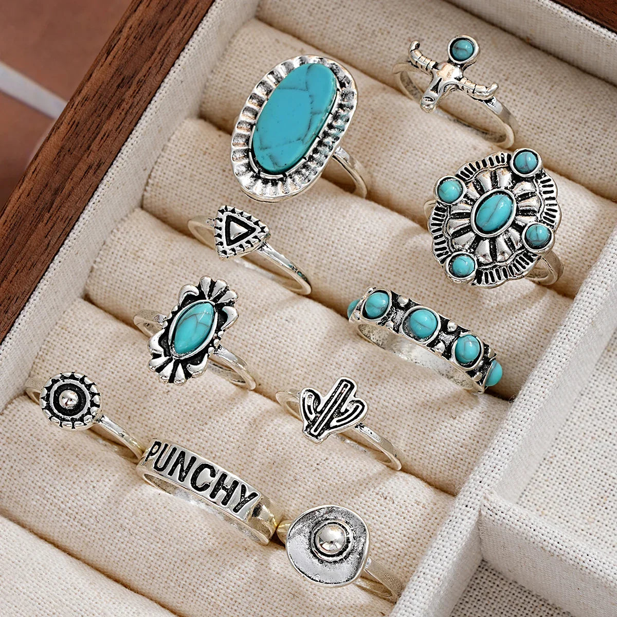 10pcs Trendy Western Style Rings Set for Women Men Vintage Turquoise Bull Head Lotus Sun Design Ring Daily Outfits Jewelry Gifts